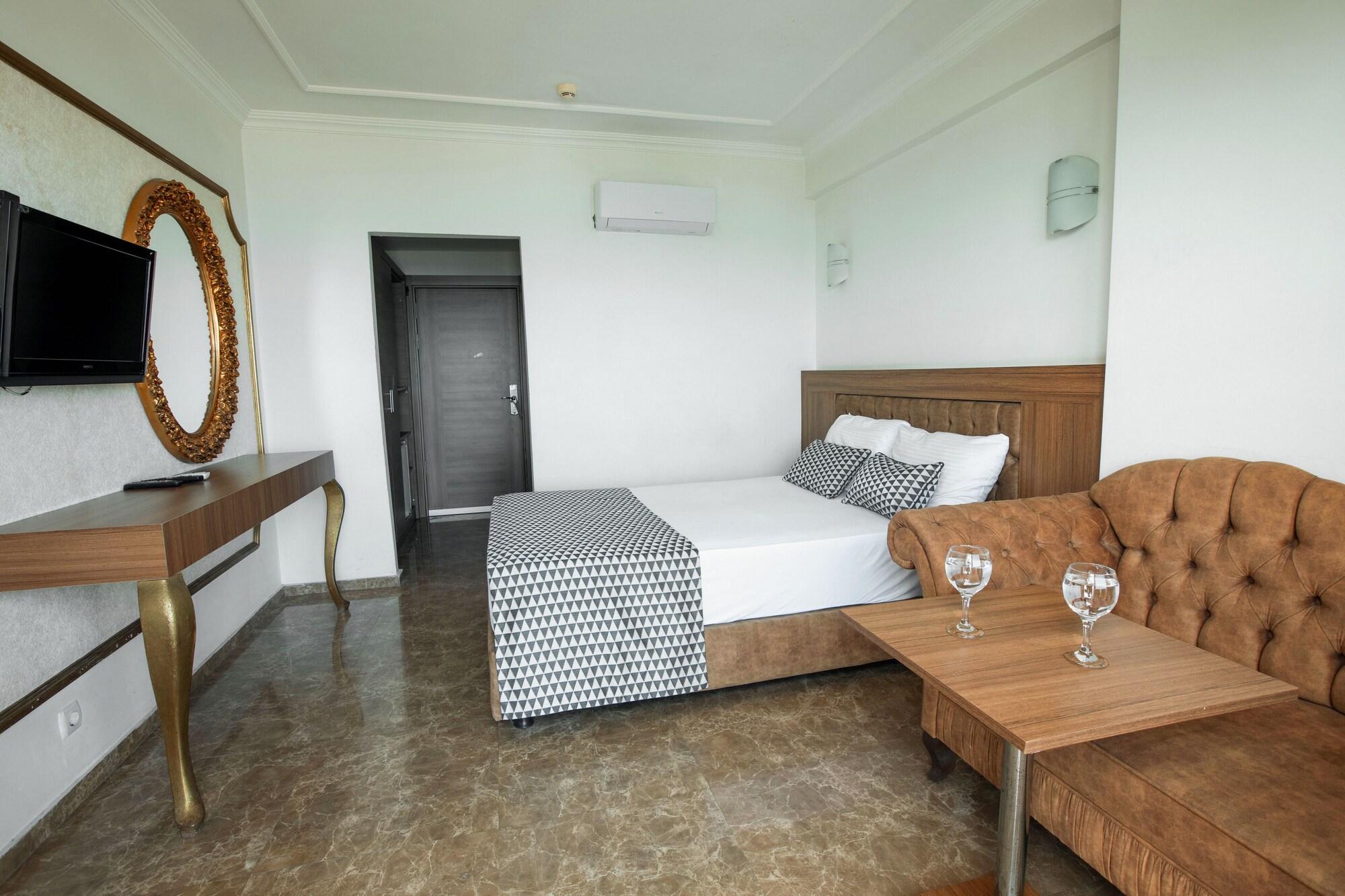 Kristal Beach Hotel Antalya Extérieur photo