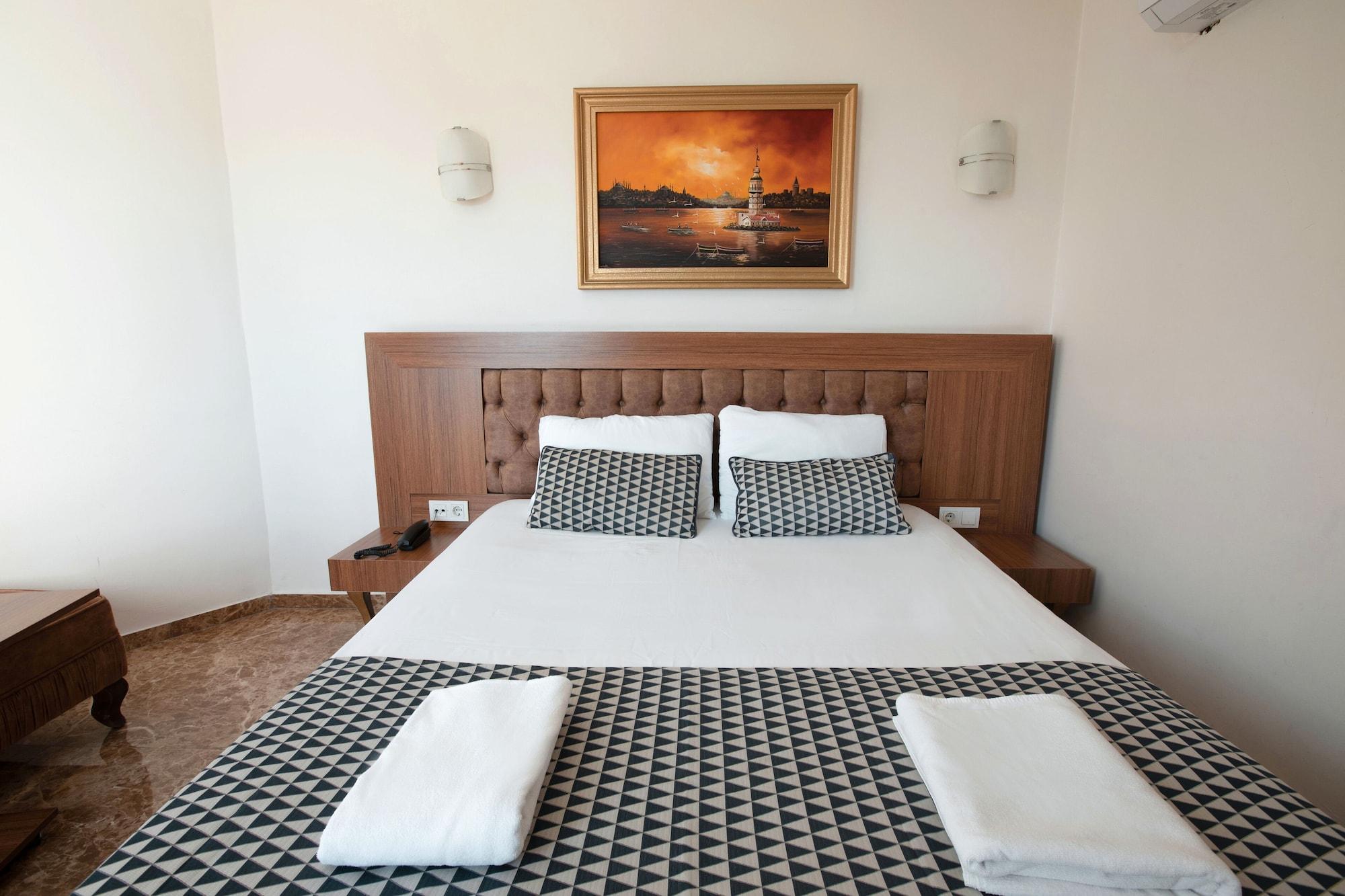 Kristal Beach Hotel Antalya Extérieur photo